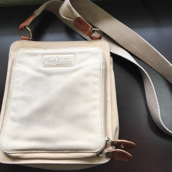 ✨HOST PICK✨ Fossil N.54 canvas crossbody bag - Picture 2 of 9